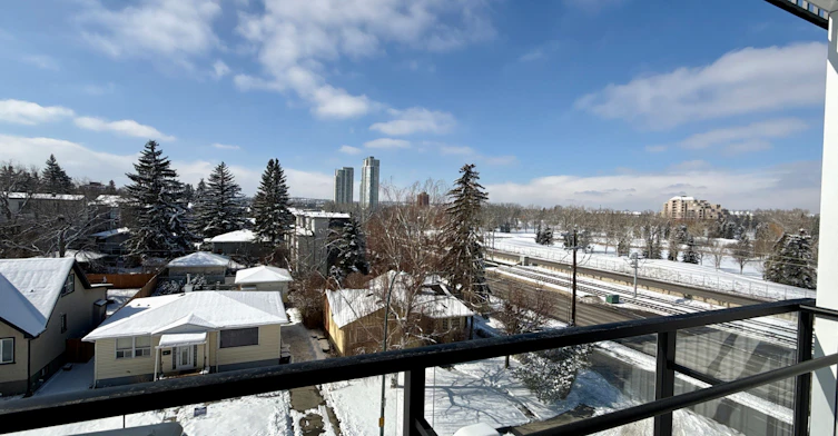 101-1400 27 Street Southwest, Calgary, AB, T3C 3Z2 - 112