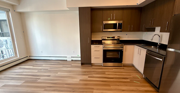 215-1400 27 Street Southwest, Calgary, AB, T3C 3Z2 - 91