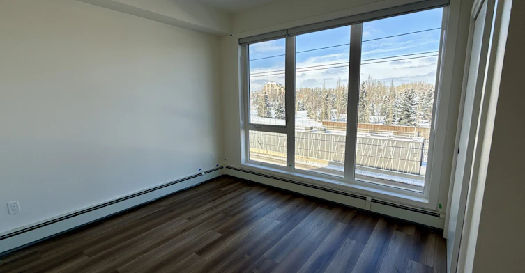 313-1400 27 Street Southwest, Calgary, AB, T3C 3Z2 - 100
