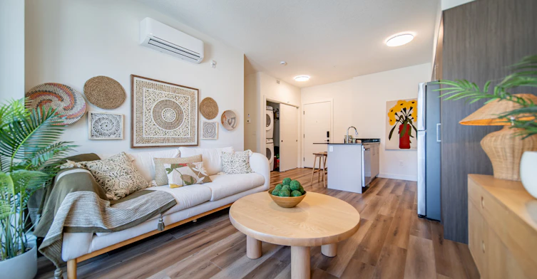511-1400 27 Street Southwest, Calgary, AB, T3C 3Z2 - 82