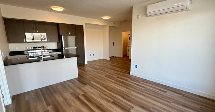 511-1400 27 Street Southwest, Calgary, AB, T3C 3Z2 - 100