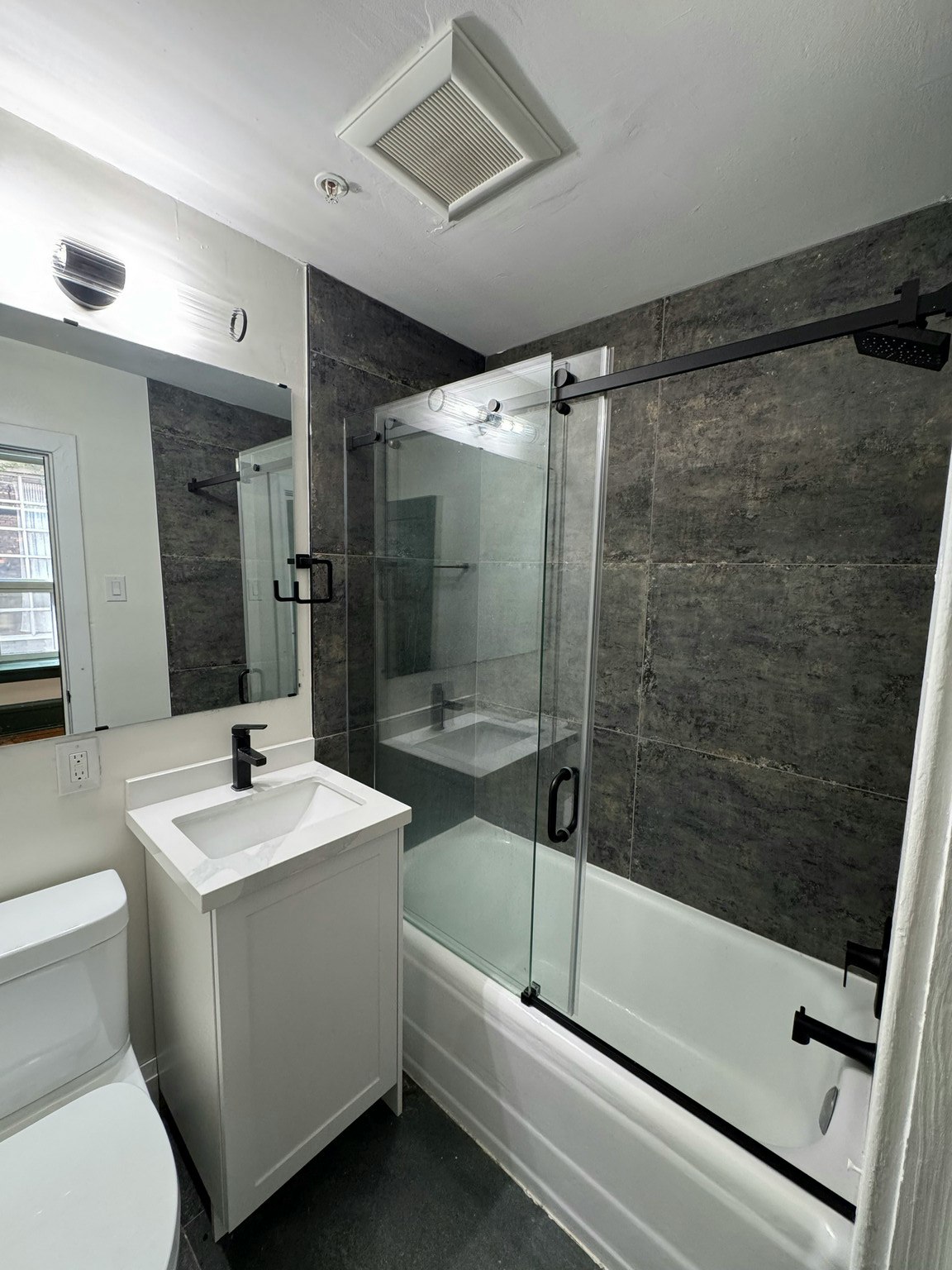 306-72 James Street North, Hamilton, ON, L8R 2K5 - 9