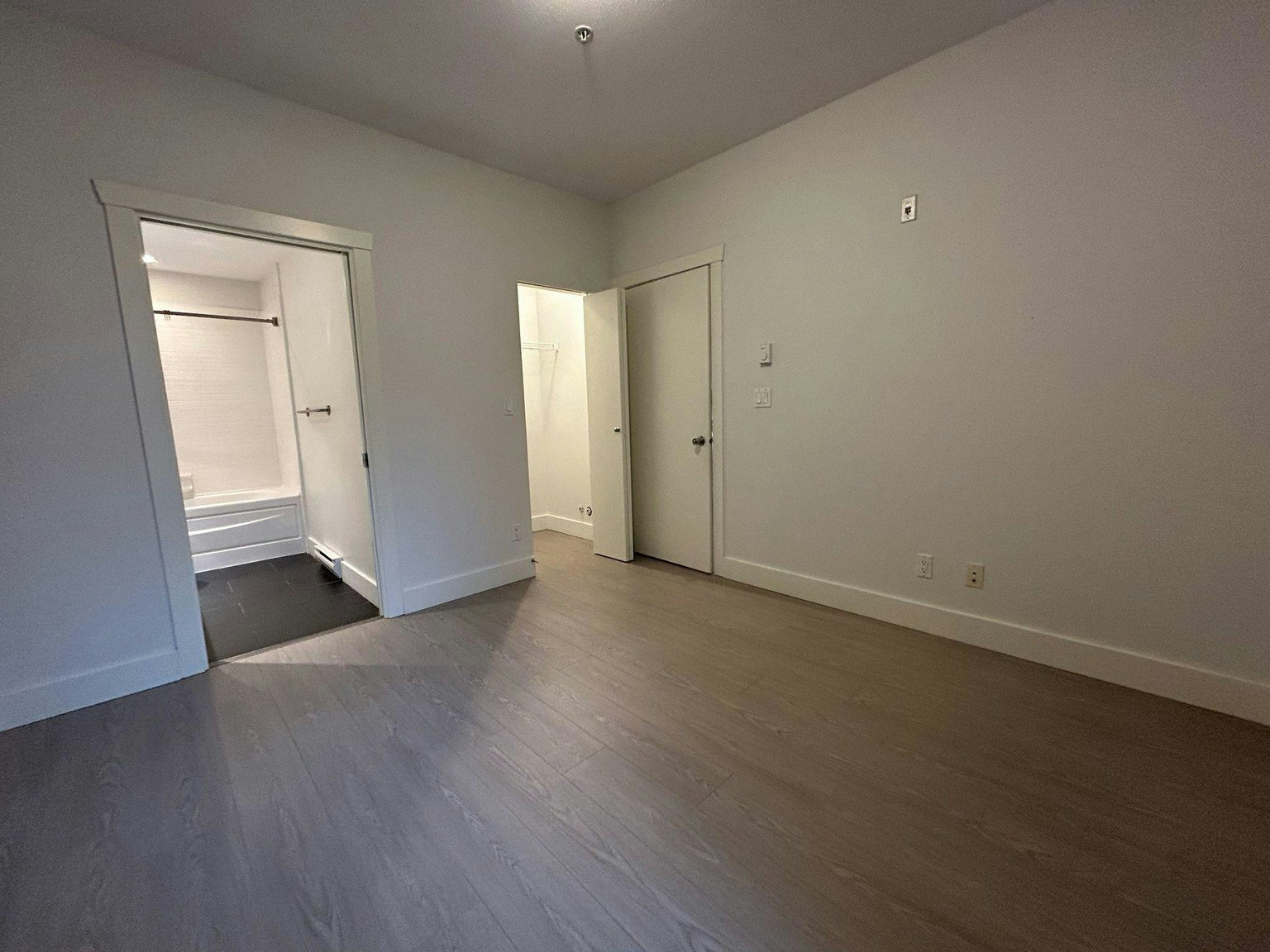 317-7488 Byrnepark Walk, Burnaby, BC, V3N 5C6 - 6