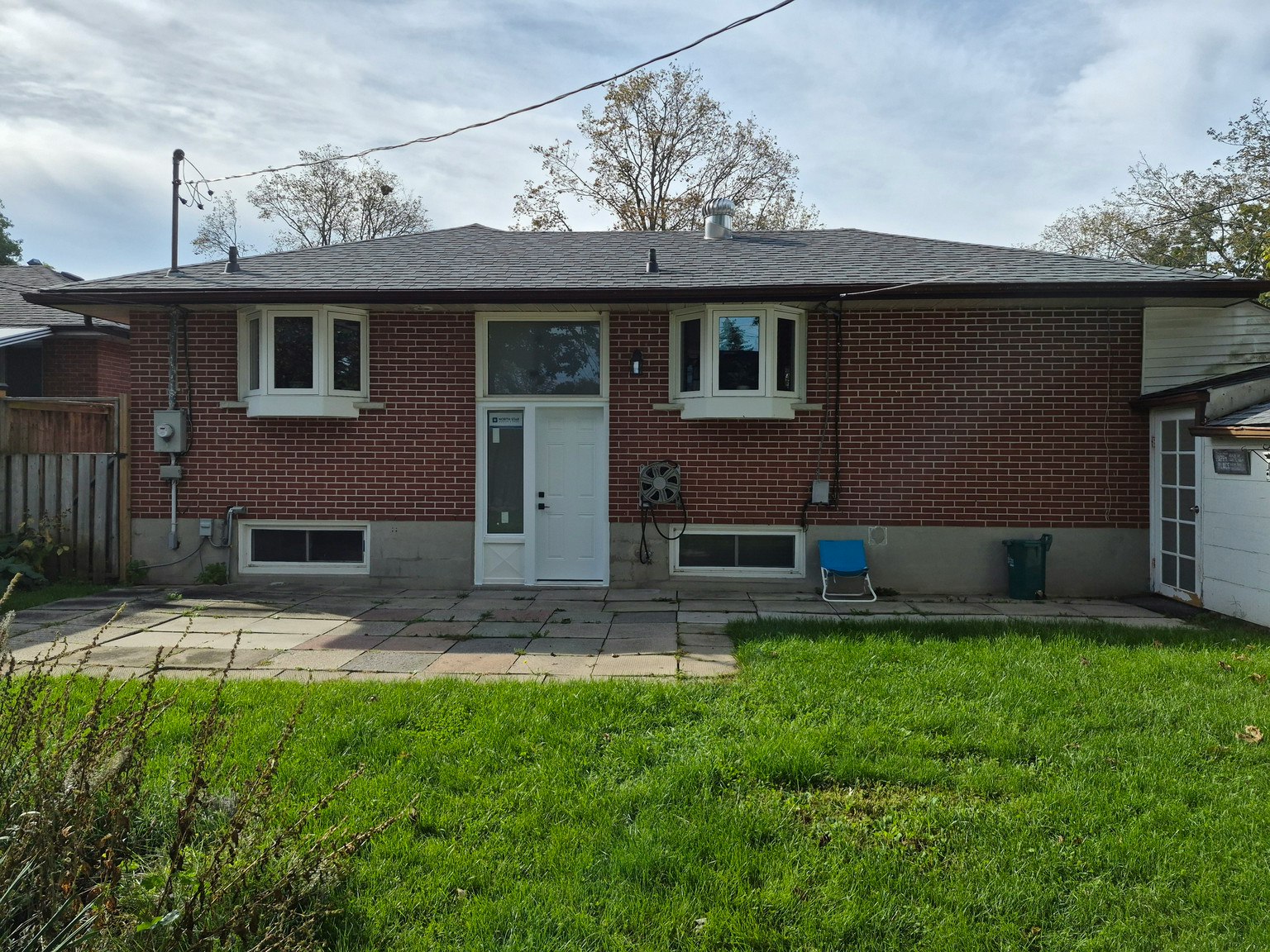 2-10 Alexander Avenue, Barrie, ON, L4M 2B4 2