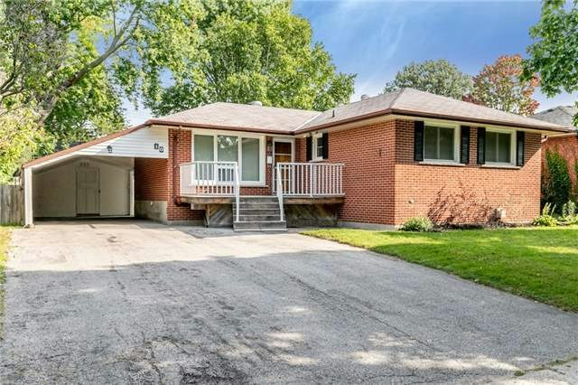 2-10 Alexander Avenue, Barrie, ON, L4M 2B4 1