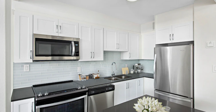 35-0831-35 St. Dennis Drive, Toronto, ON, M3C 1G9 - 2