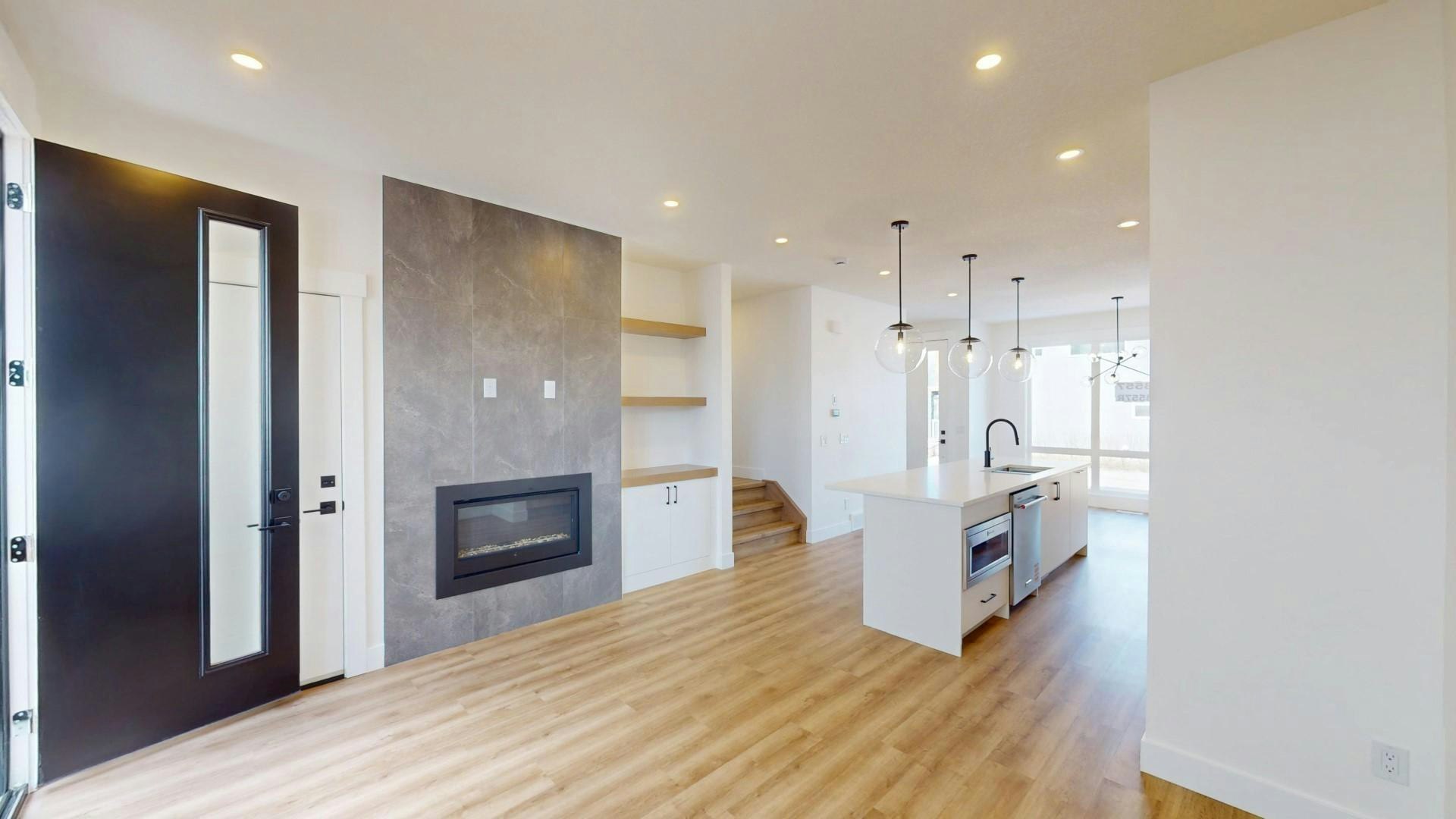 3555 21 Avenue Southwest, Calgary, AB, T3E 2X8