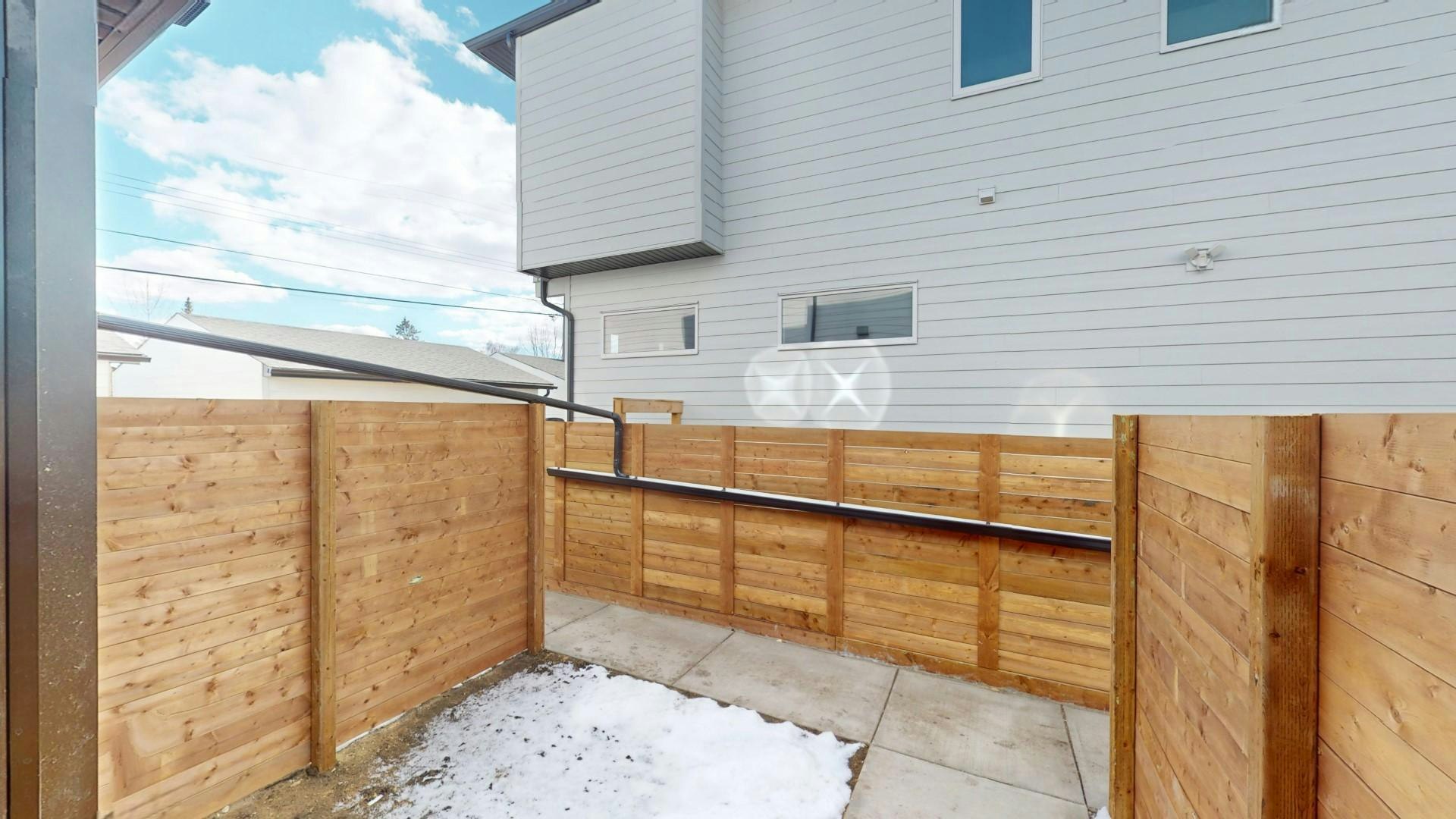 3555 21 Avenue Southwest, Calgary, AB, T3E 2X8 - 22