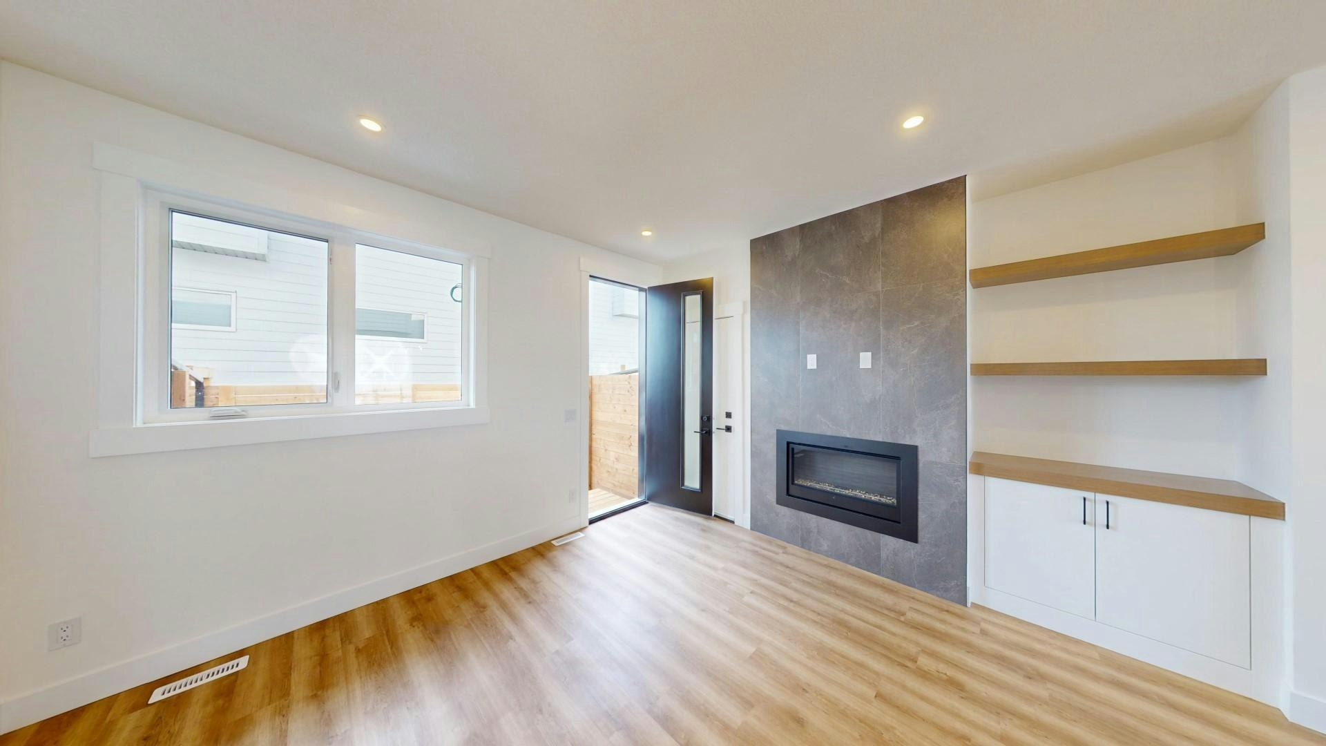 3555 21 Avenue Southwest, Calgary, AB, T3E 2X8 - 4
