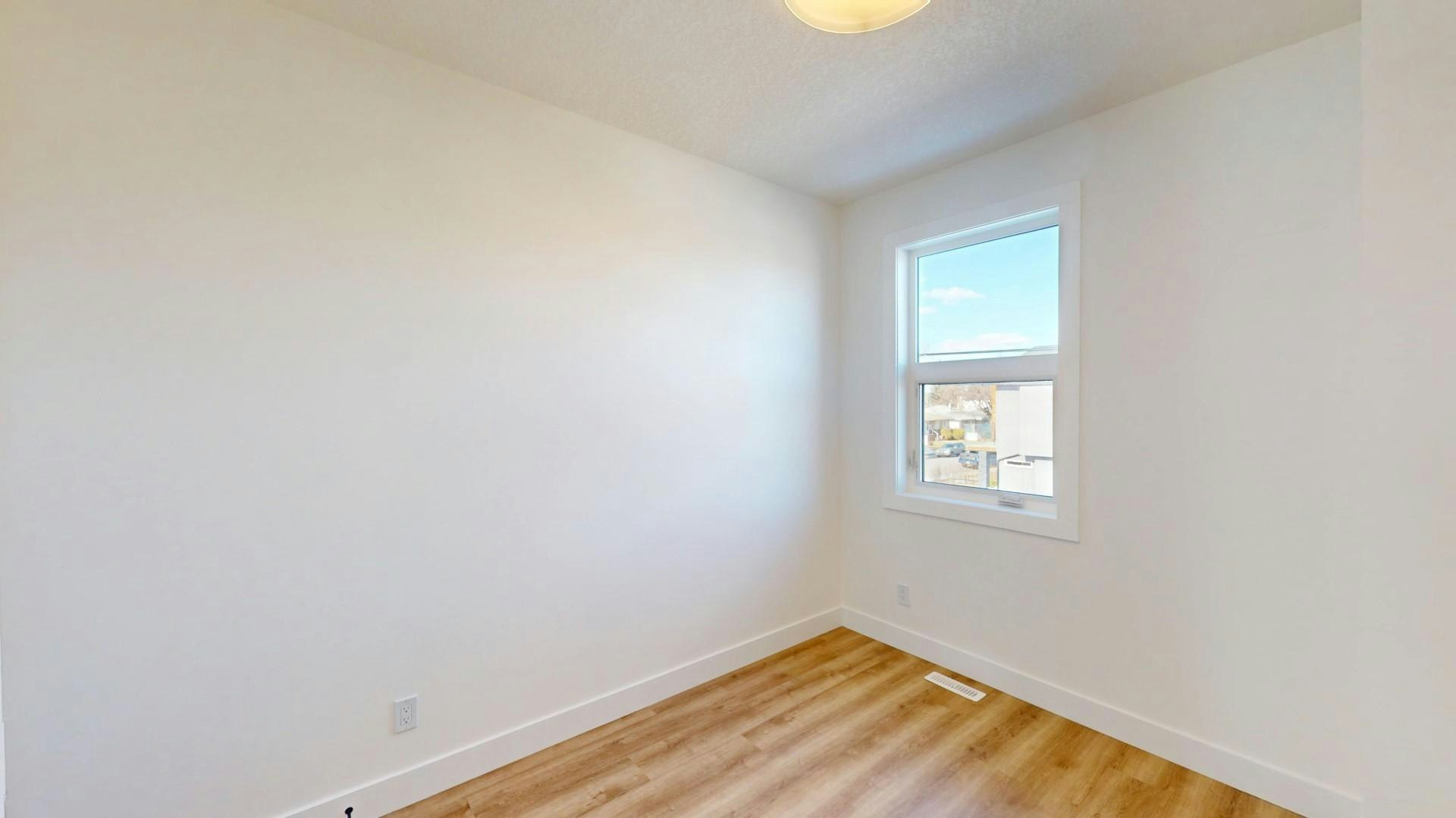 3555 21 Avenue Southwest, Calgary, AB, T3E 2X8 - 17