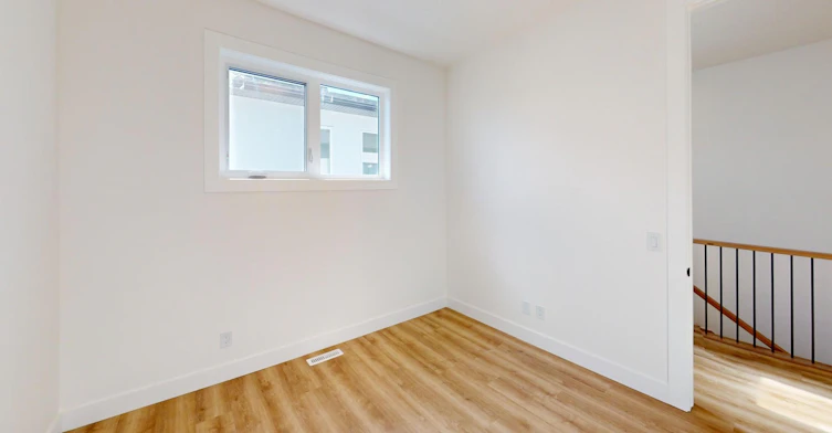 3555 21 Avenue Southwest, Calgary, AB, T3E 2X8 - 11
