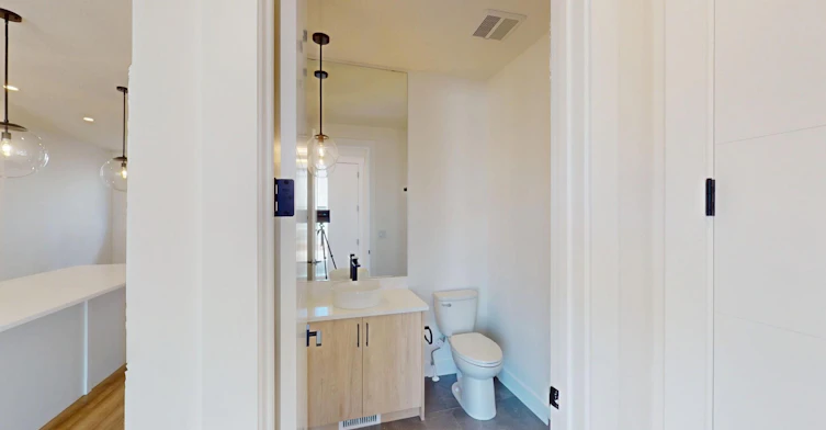 3555 21 Avenue Southwest, Calgary, AB, T3E 2X8 - 20