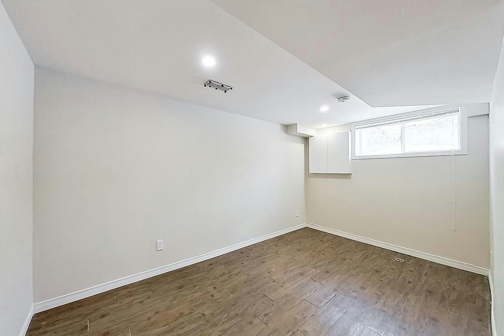 B-1301 Woodside Drive, Ottawa, ON, K2C 2H1 - 12