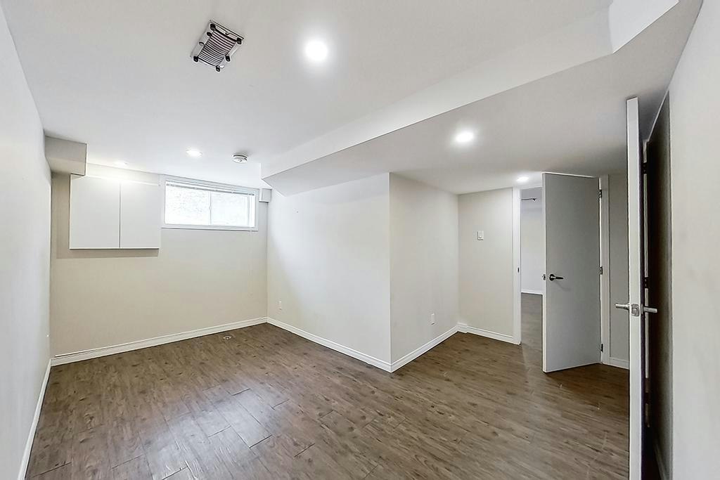 B-1301 Woodside Drive, Ottawa, ON, K2C 2H1 - 11