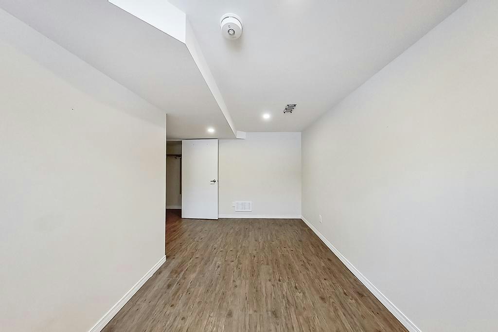 B-1301 Woodside Drive, Ottawa, ON, K2C 2H1 - 9