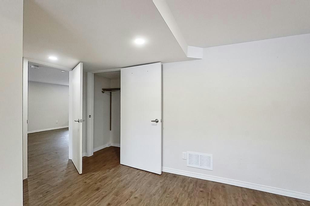 B-1301 Woodside Drive, Ottawa, ON, K2C 2H1 - 8