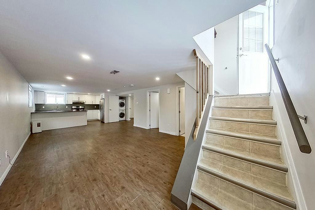 B-1301 Woodside Drive, Ottawa, ON, K2C 2H1 - 3
