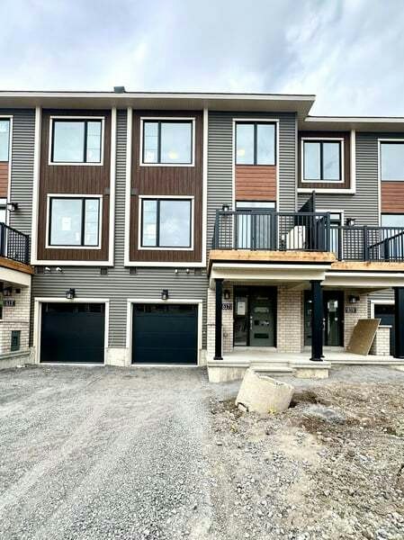 617 Esteem Way, Ottawa, ON, K4A 0Y4