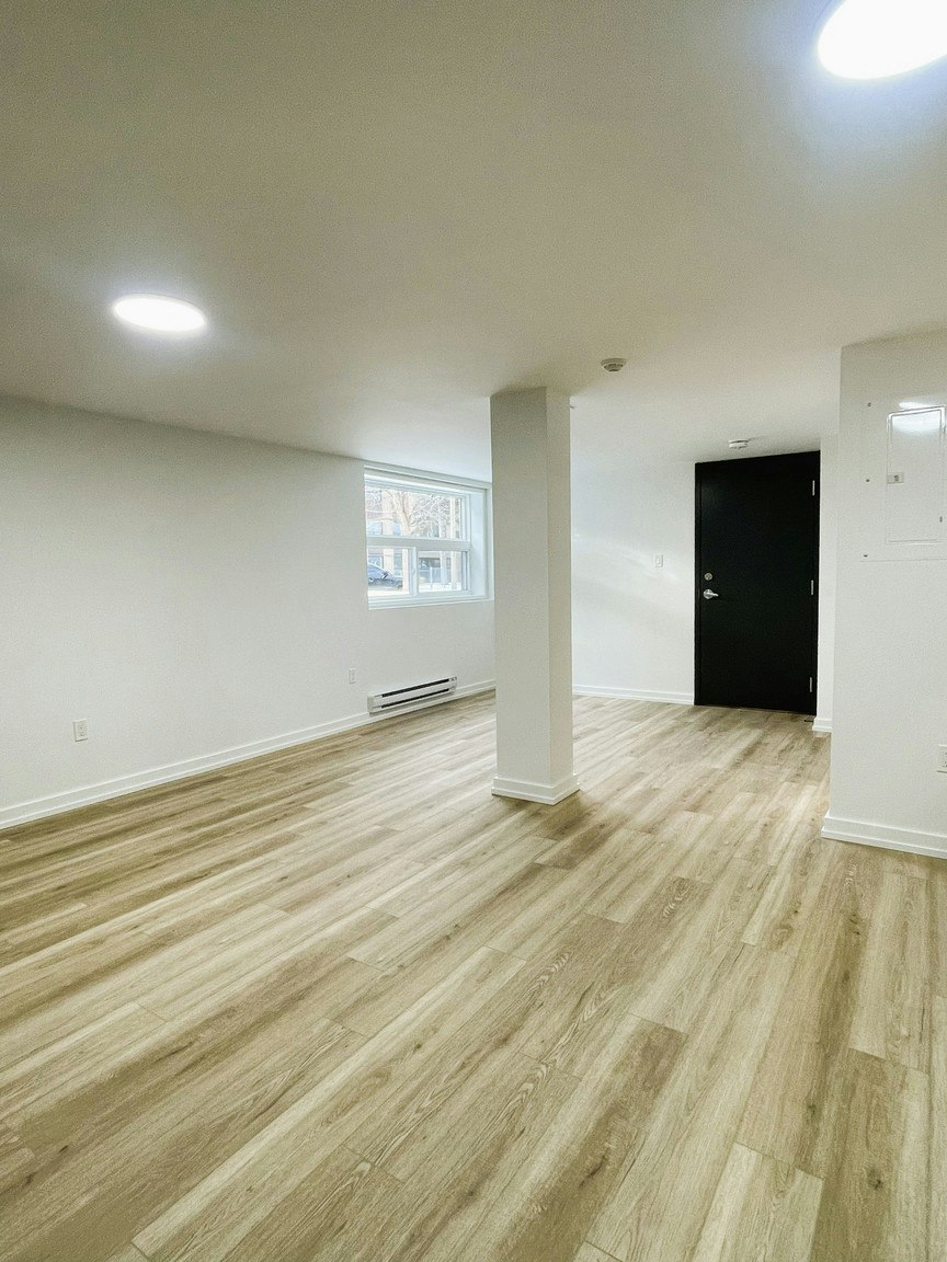 10 Hill Heights Road, Toronto, ON, M8Y 1Z1 - 13