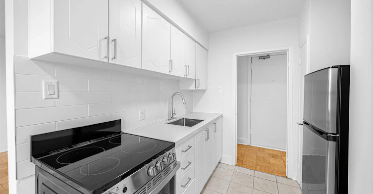 10 Hill Heights Road, Toronto, ON, M8Y 1Z1 - 17