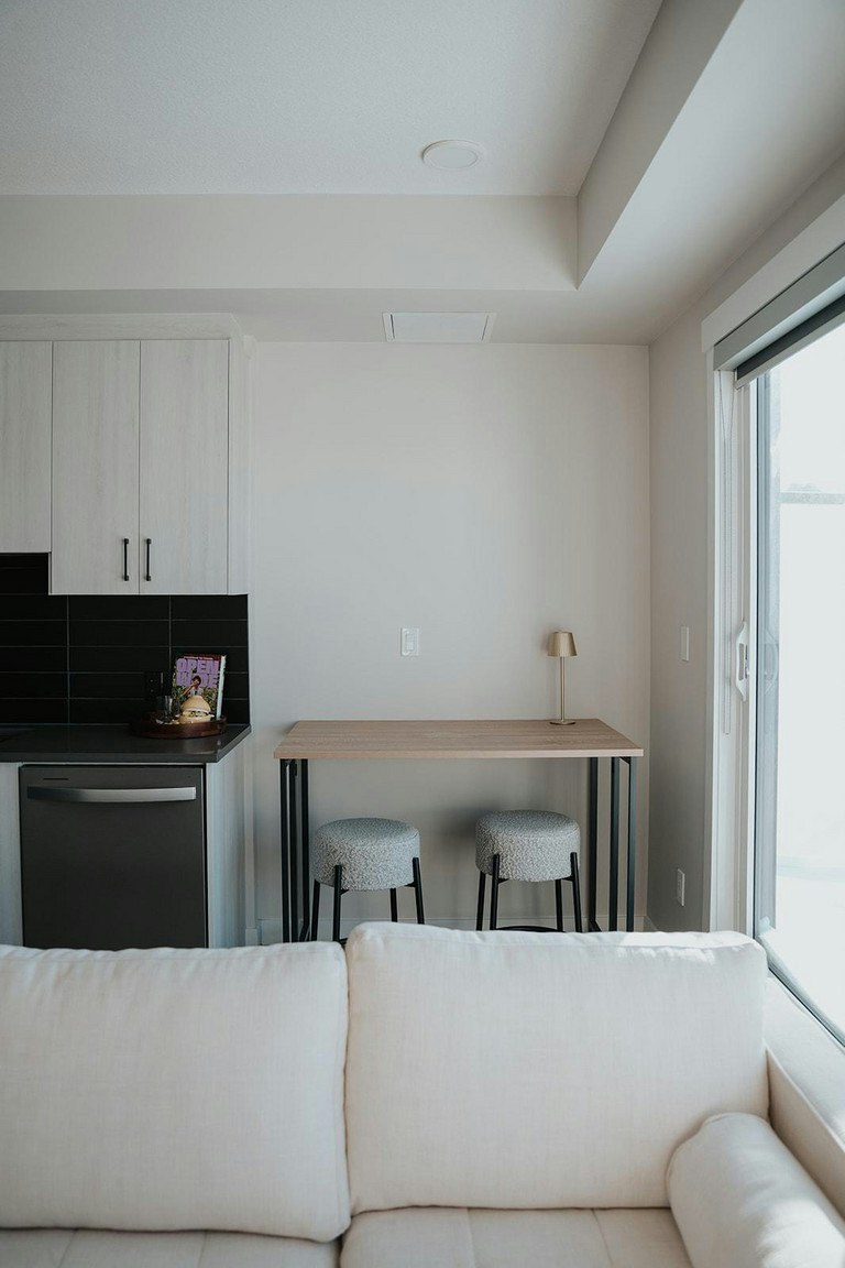 307-8450 106a Avenue Northwest, Edmonton, AB, T5H 1M7 - 10