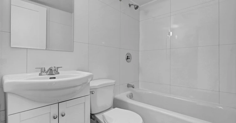 19-7085 Viau Boulevard, Montréal, QC, H1S 2N8 - 7