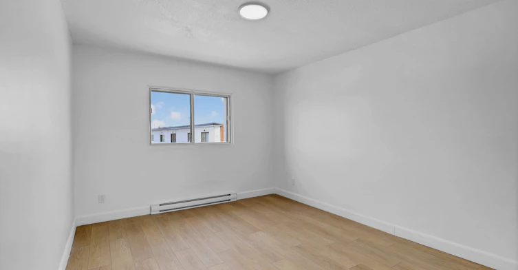19-7085 Viau Boulevard, Montréal, QC, H1S 2N8 - 4