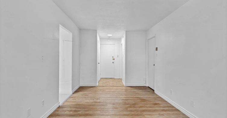14-7085 Viau Boulevard, Montréal, QC, H1S 2N8 - 12