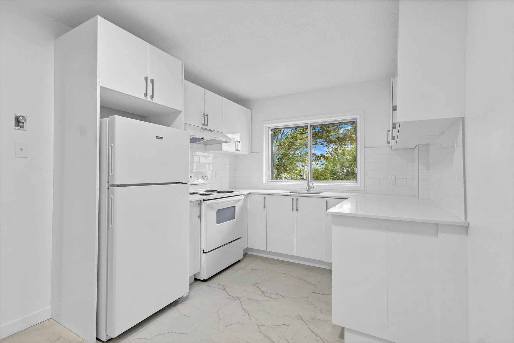 14-7085 Viau Boulevard, Montréal, QC, H1S 2N8 - 2