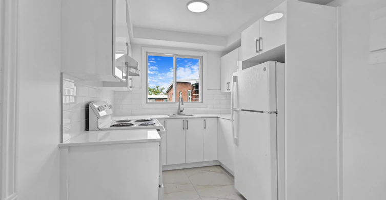 308-7085 Viau Boulevard, Montréal, QC, H1S 2N8 - 6