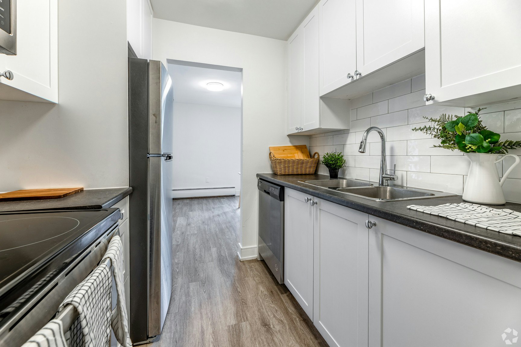 520-708-520 Mornington Avenue, London, ON, N5Y 3E4 - 3