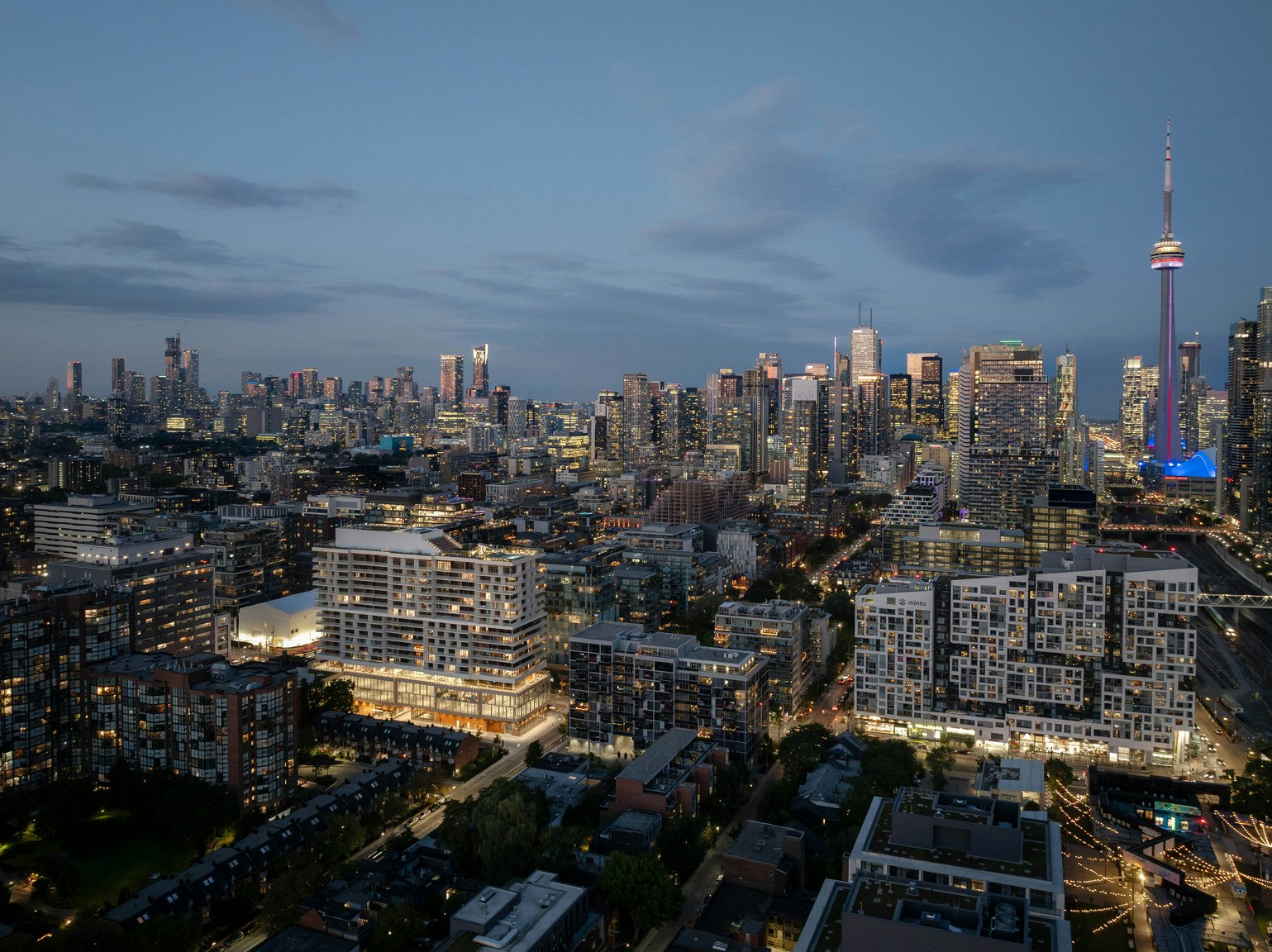 1117-88 Bathurst Street, Toronto, ON, M5V 0W8 - 25