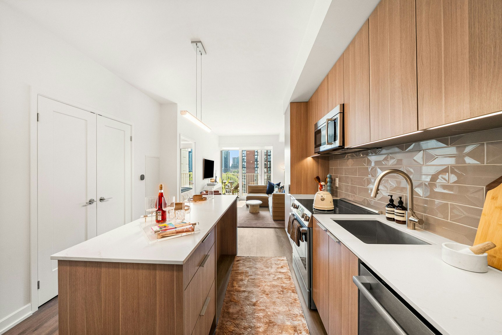 1117-88 Bathurst Street, Toronto, ON, M5V 0W8 - 31