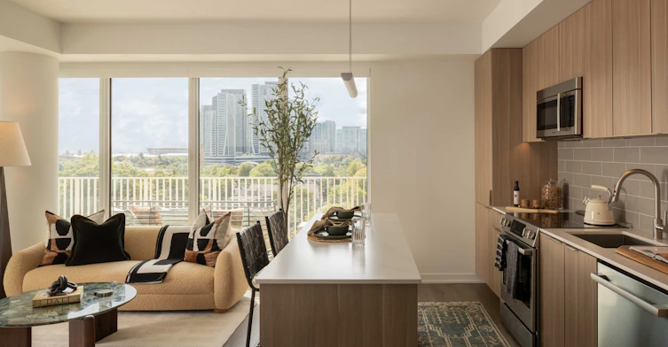1117-88 Bathurst Street, Toronto, ON, M5V 0W8 - 45
