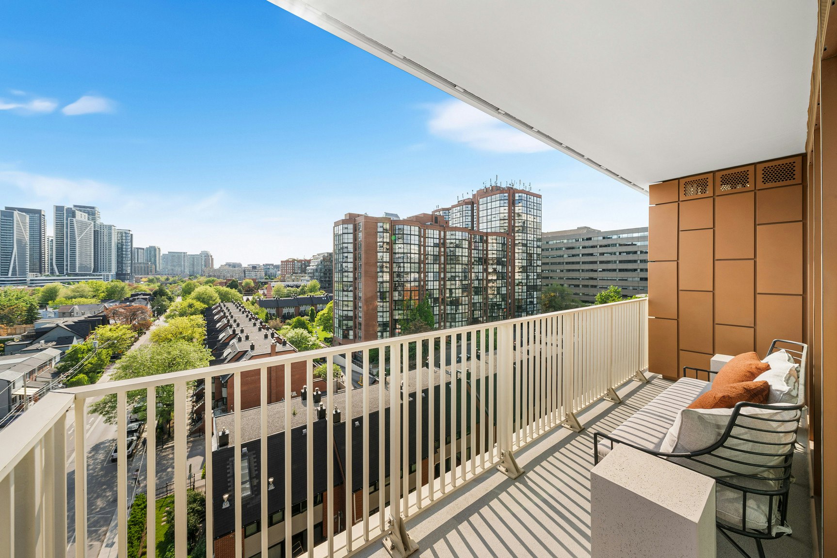 1117-88 Bathurst Street, Toronto, ON, M5V 0W8 - 49