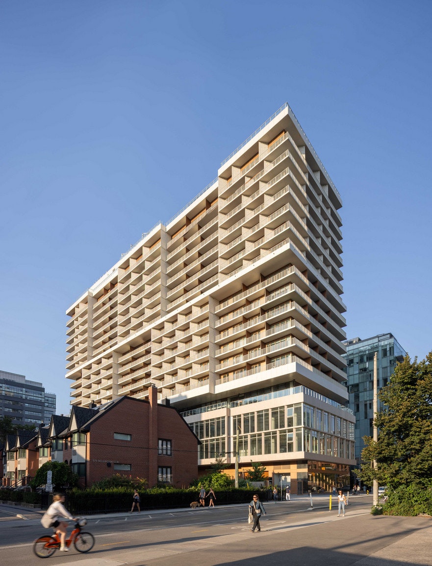 1117-88 Bathurst Street, Toronto, ON, M5V 0W8 - 29
