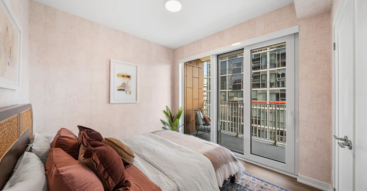1117-88 Bathurst Street, Toronto, ON, M5V 0W8 - 55