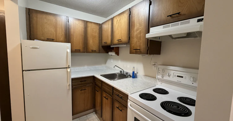 308-615 Colborne Street, New Westminster, BC, V3L 2E1 - 2