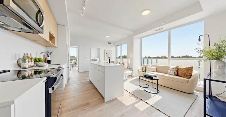 4365 Bloor Street West, Toronto, ON, M9C 0E2 - 2