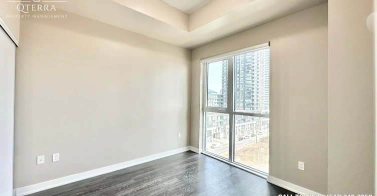 724-4055 Parkside Village Drive, Mississauga, ON, L5B 0K8 - 5