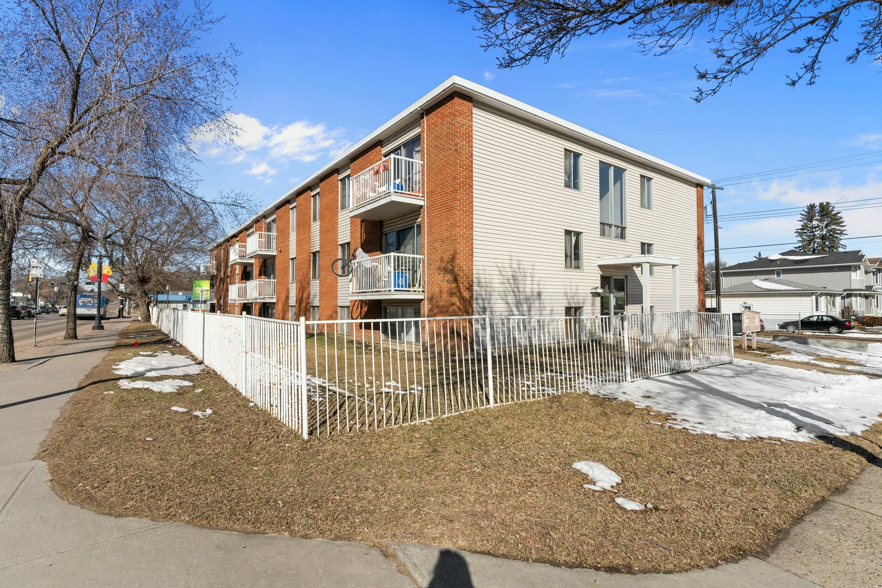 206-11804 49 Street Northwest, Edmonton, AB, T5W 2Z8