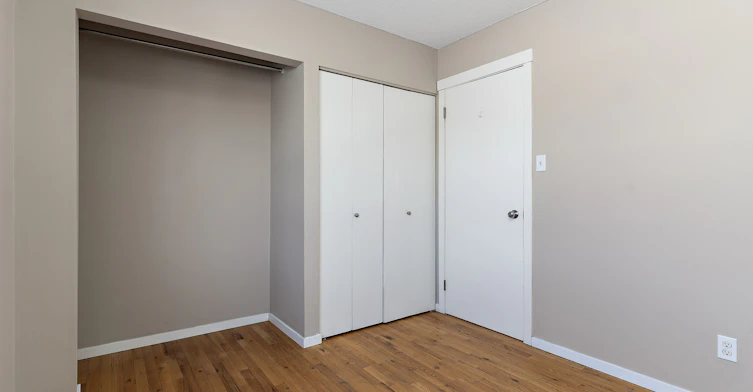301-11804 49 Street Northwest, Edmonton, AB, T5W 2Z8 - 6