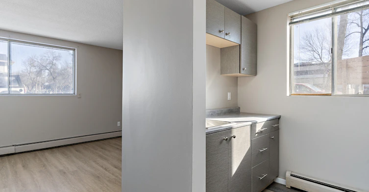 304-11804 49 Street Northwest, Edmonton, AB, T5W 2Z8 - 53