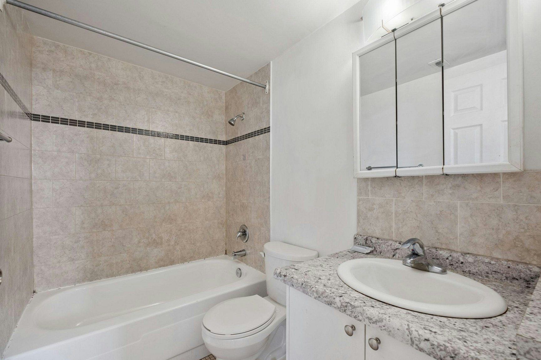 420 Greenhill Avenue, Hamilton, ON, L8K 6E7 - 5