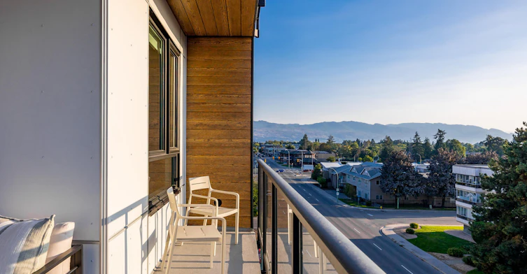 1131 Lawrence Avenue, Kelowna, BC, V1Y 3G8 - 63