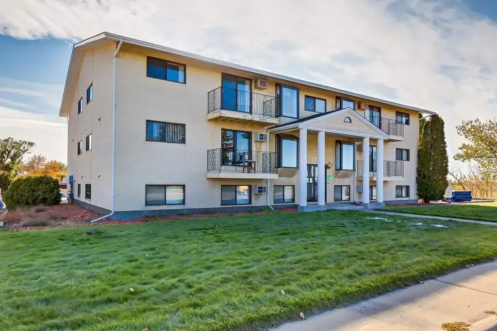 104-777 12 Street NW, Medicine Hat, AB, T1A 7M1 - 7