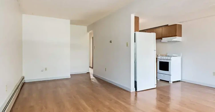 102-229 2 Street NE, Medicine Hat, AB, T1A 5L5 - 10