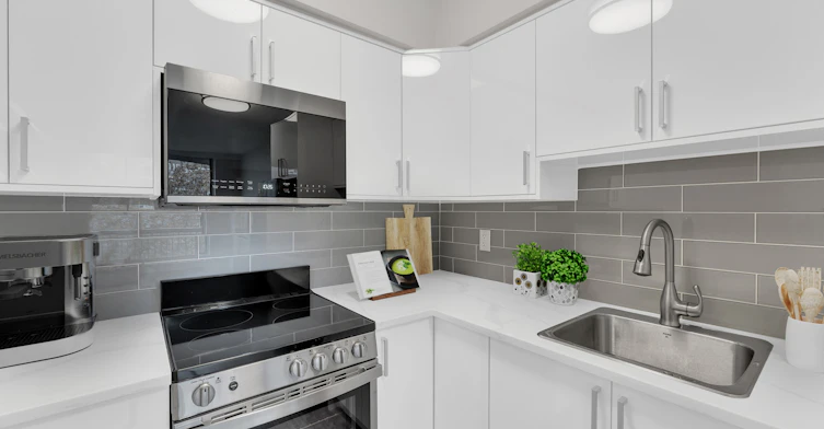 302-1655 Haro Street, Vancouver, BC, V6G 1G9 - 9