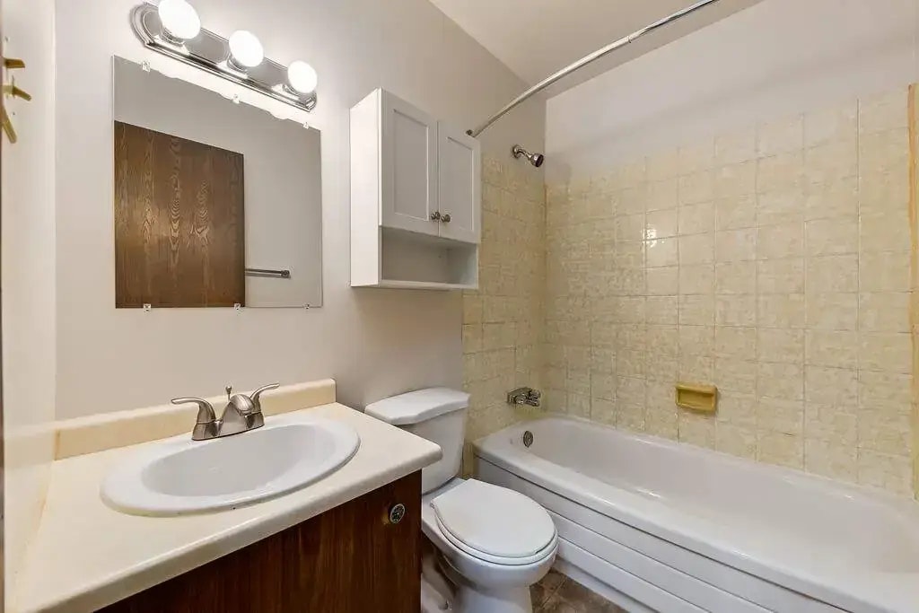 313-220 1 Street NE, Medicine Hat, AB, T1A 5K5 - 6