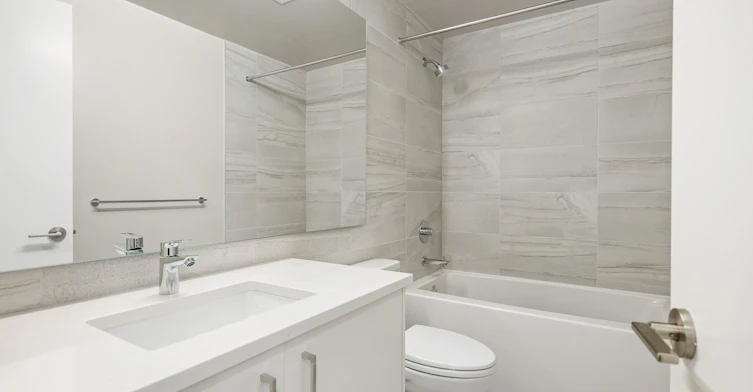 212-641 Claremont Street, Coquitlam, BC, V3J 0N8 - 6